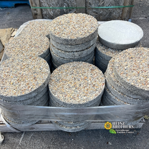 Soil, mulch and lawn and garden supplies