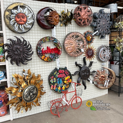 Outdoor living decor