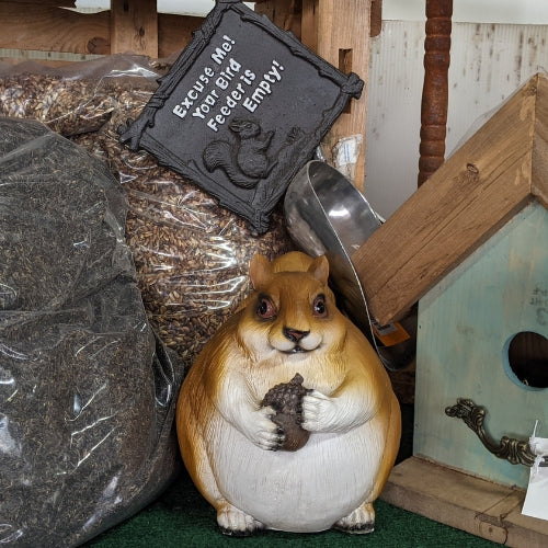 Garden decor inside of Heinz Brothers store