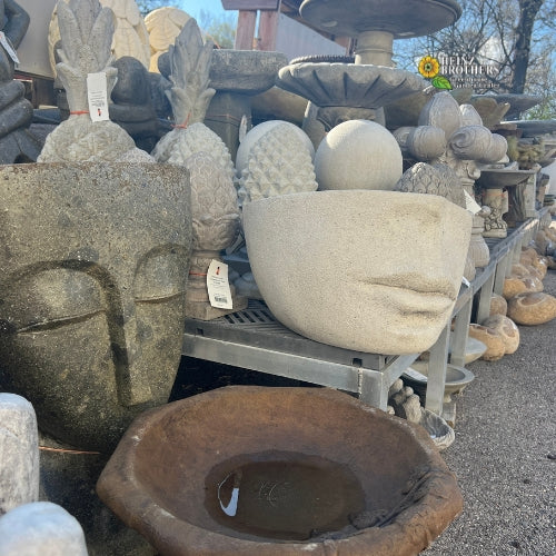 Garden statues