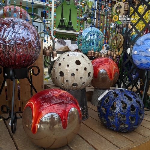 Garden globes